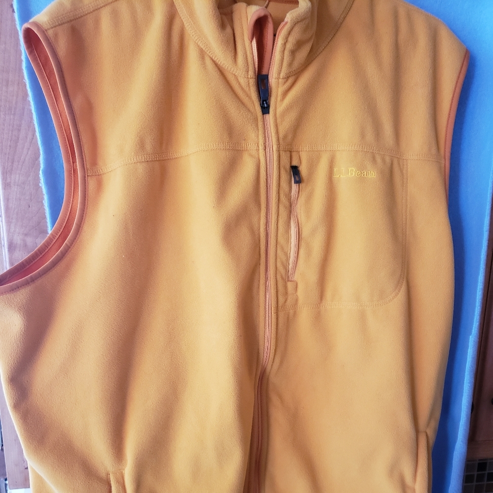 LL BEAN VEST